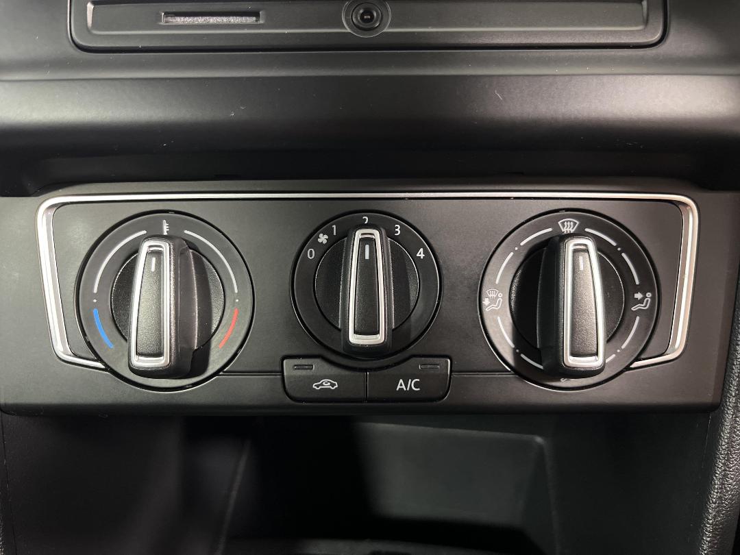 Photo '28' of Volkswagen Polo Photo '28' of Volkswagen Polo