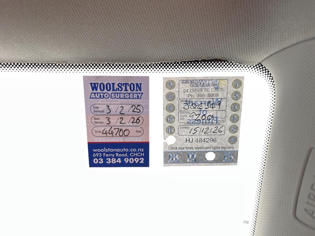 Photo '30' of Volkswagen Polo Photo '30' of Volkswagen Polo