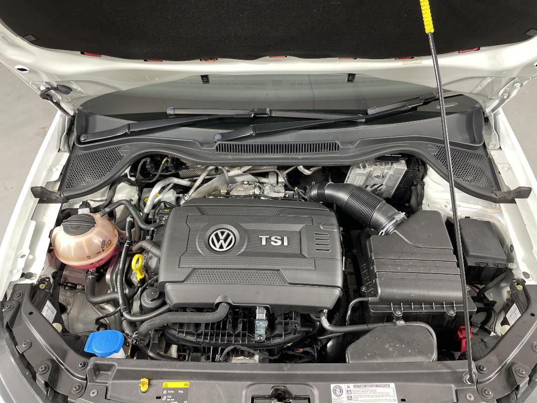 Photo '13' of Volkswagen Polo Photo '13' of Volkswagen Polo