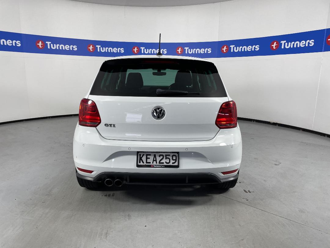 Photo '6' of Volkswagen Polo Photo '6' of Volkswagen Polo