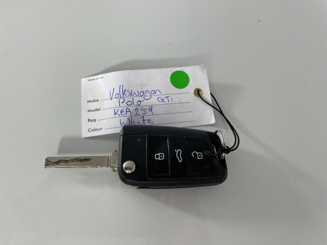 Photo '22' of Volkswagen Polo Photo '22' of Volkswagen Polo