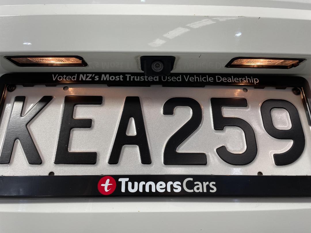 Photo '23' of Volkswagen Polo Photo '23' of Volkswagen Polo