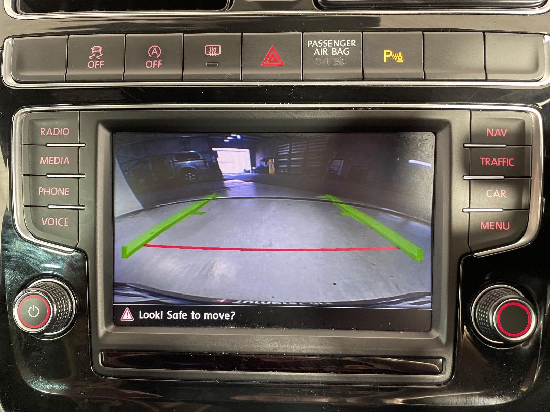 Photo '25' of Volkswagen Polo Photo '25' of Volkswagen Polo