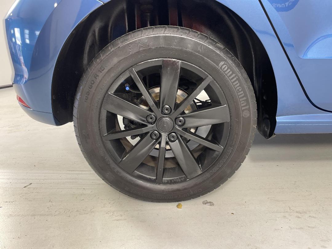 Photo '12' of Volkswagen Polo