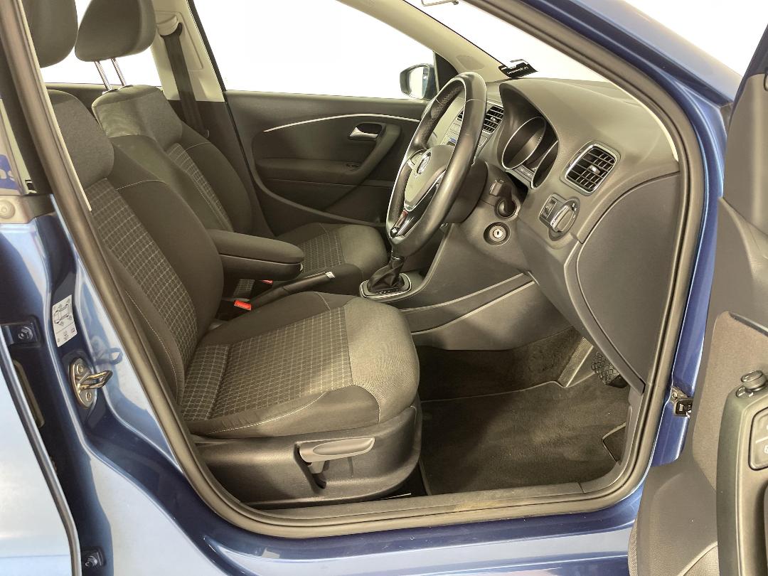 Photo '16' of Volkswagen Polo