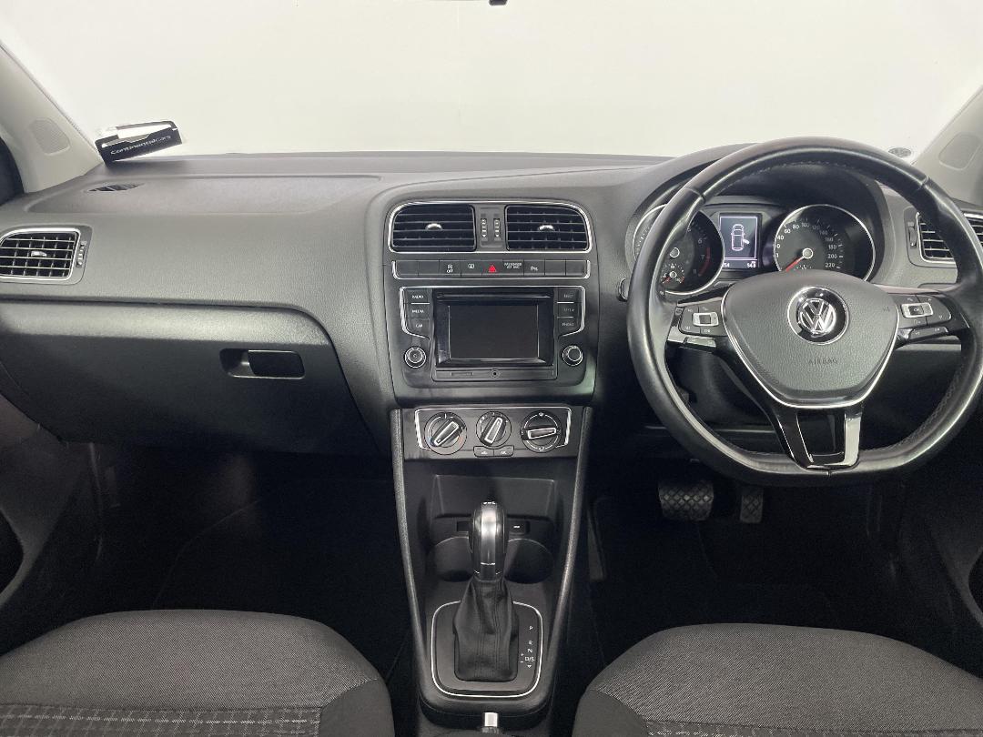 Photo '17' of Volkswagen Polo