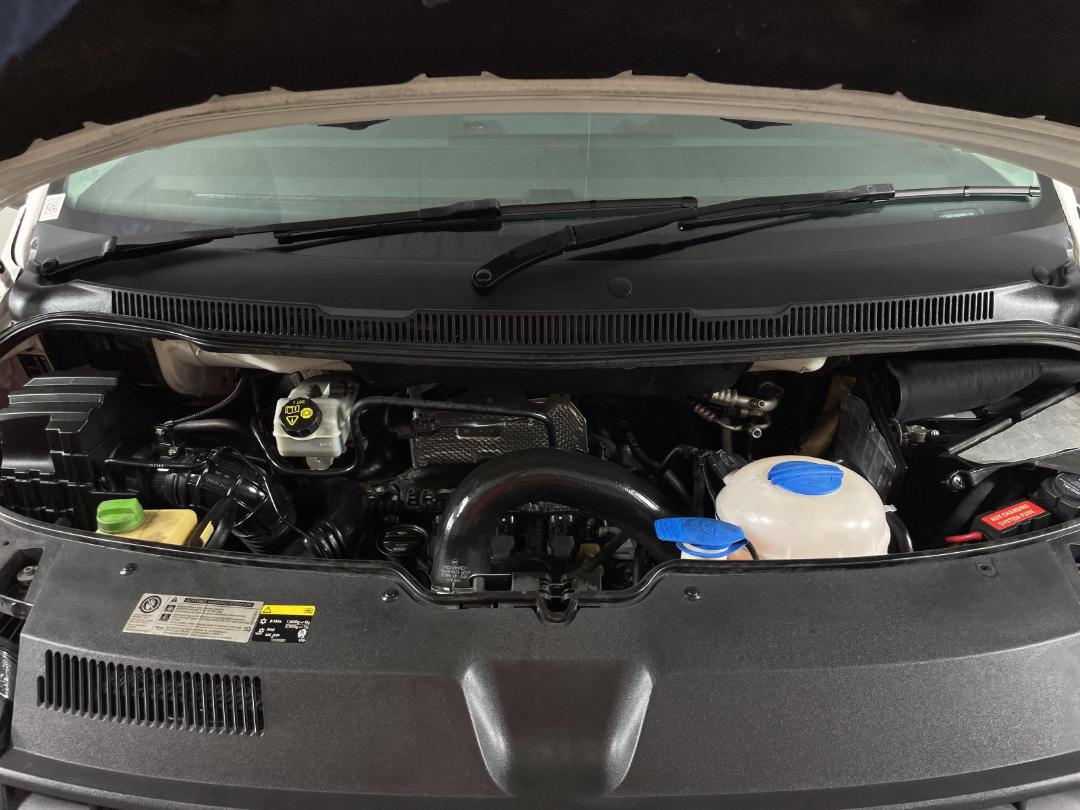 Photo '11' of Volkswagen T6 Transporter SWB Photo '11' of Volkswagen T6 Transporter SWB