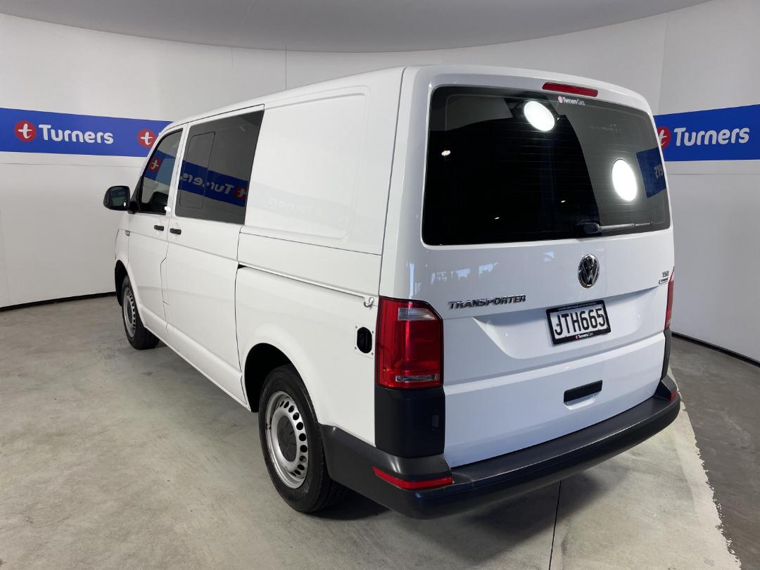 Photo '4' of Volkswagen T6 Transporter SWB Photo '4' of Volkswagen T6 Transporter SWB