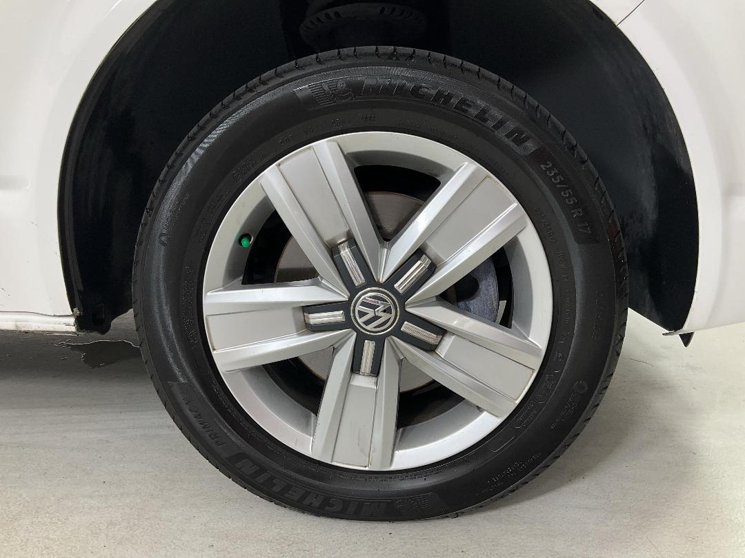 Photo '9' of Volkswagen T6 Photo '9' of Volkswagen T6