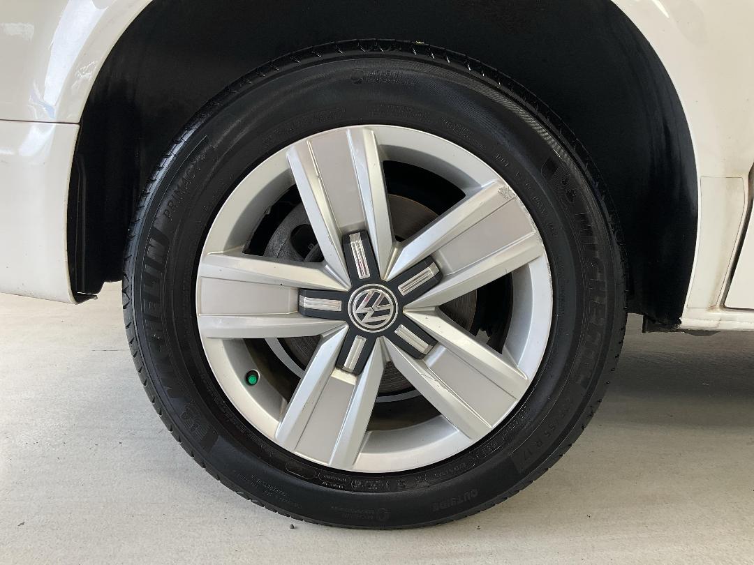 Photo '12' of Volkswagen T6 Photo '12' of Volkswagen T6