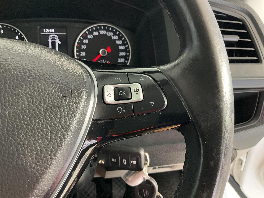 Photo '27' of Volkswagen T6 Photo '27' of Volkswagen T6