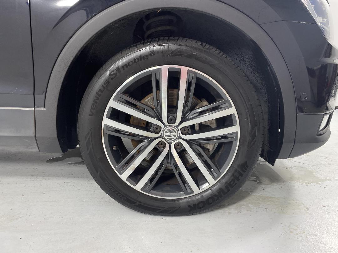 Photo '9' of Volkswagen Tiguan Photo '9' of Volkswagen Tiguan