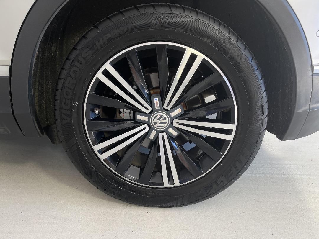 Photo '11' of Volkswagen Tiguan