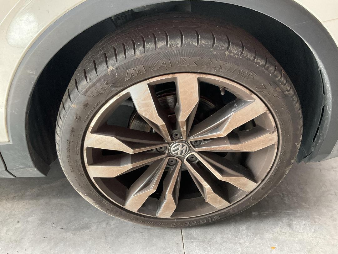 Photo '6' of Volkswagen Tiguan TSI Highline 2WD Photo '6' of Volkswagen Tiguan TSI Highline 2WD