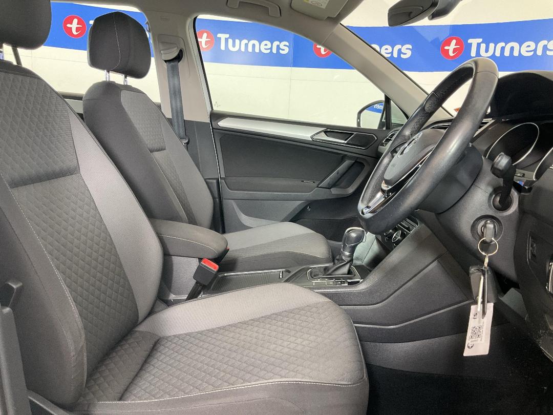 Photo '16' of Volkswagen Tiguan