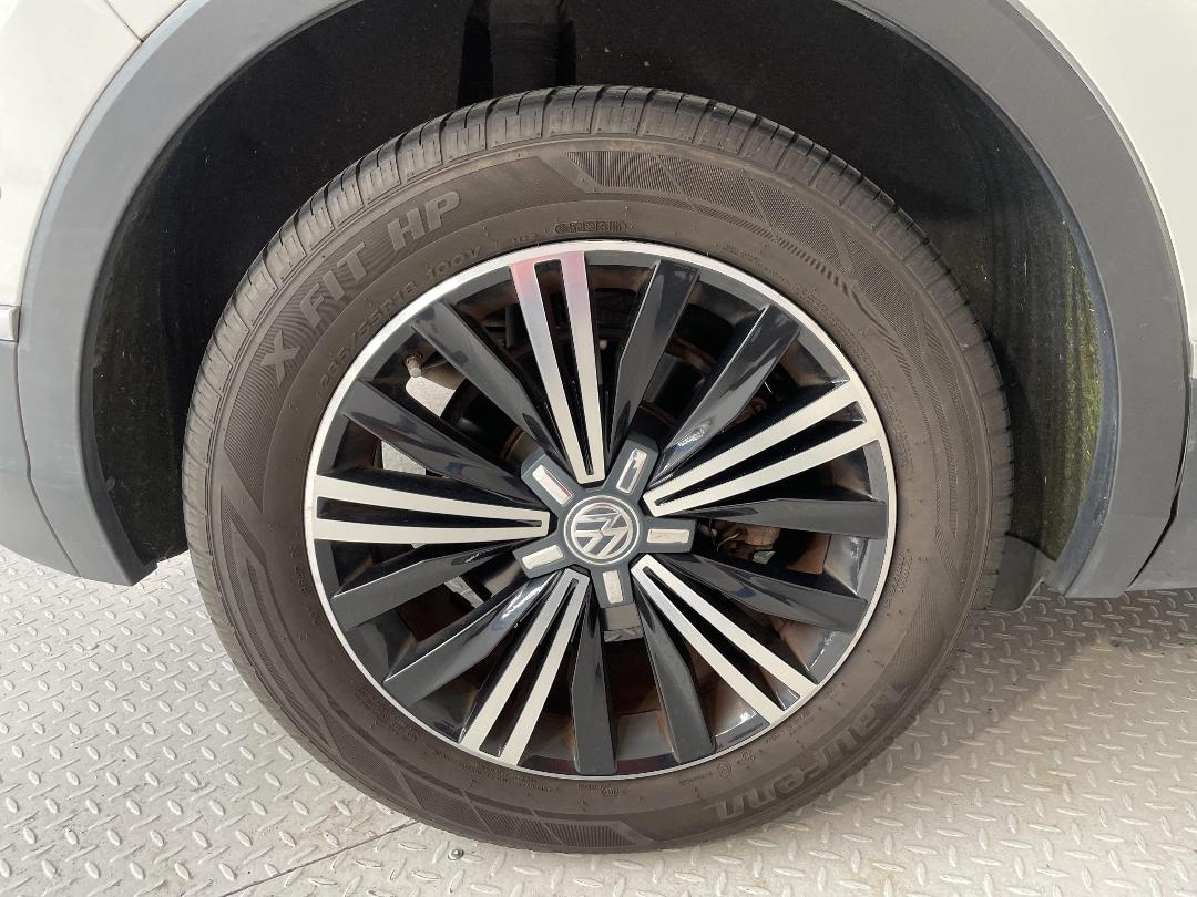 Photo '12' of Volkswagen Tiguan