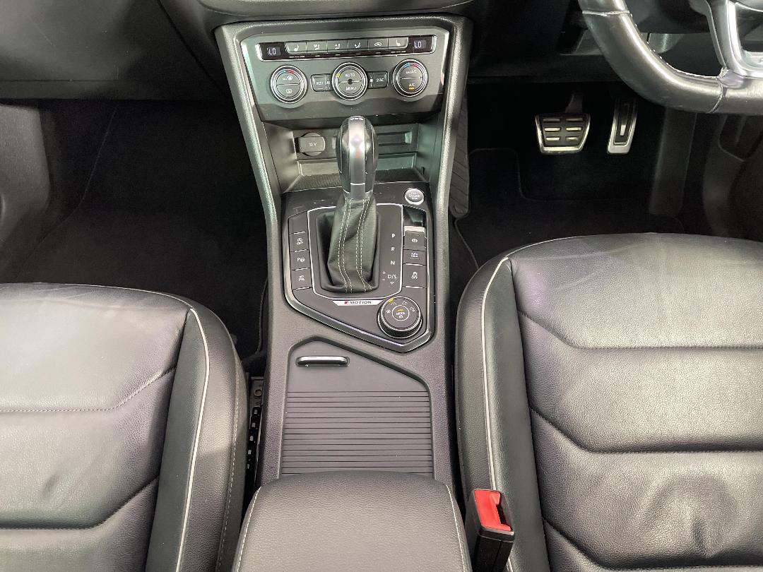 Photo '18' of Volkswagen Tiguan