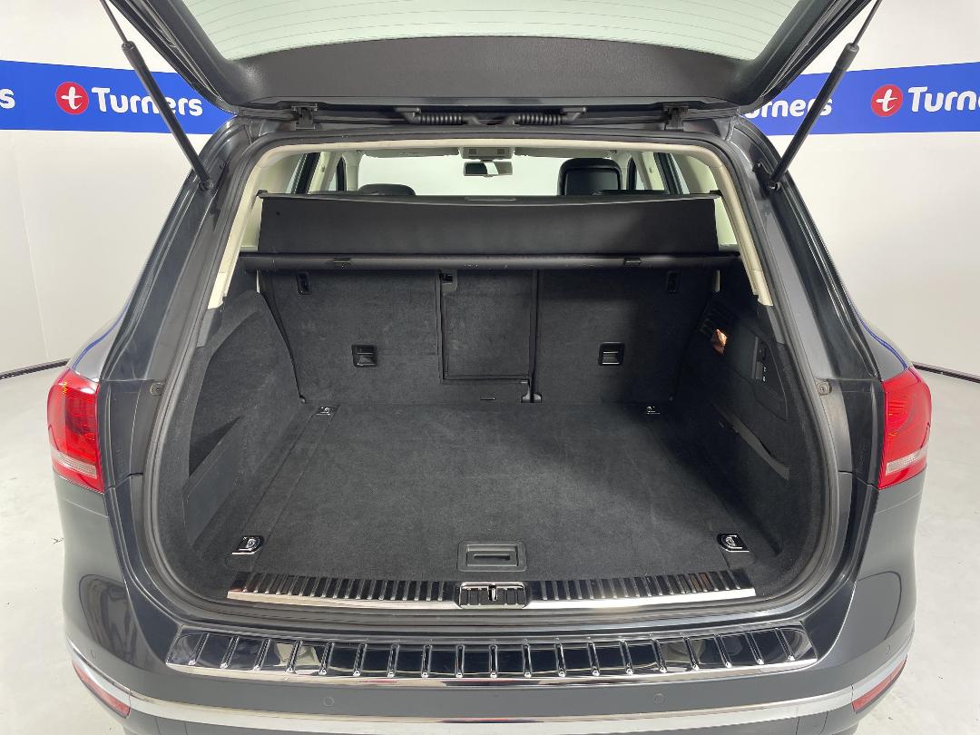 Photo '14' of Volkswagen Touareg