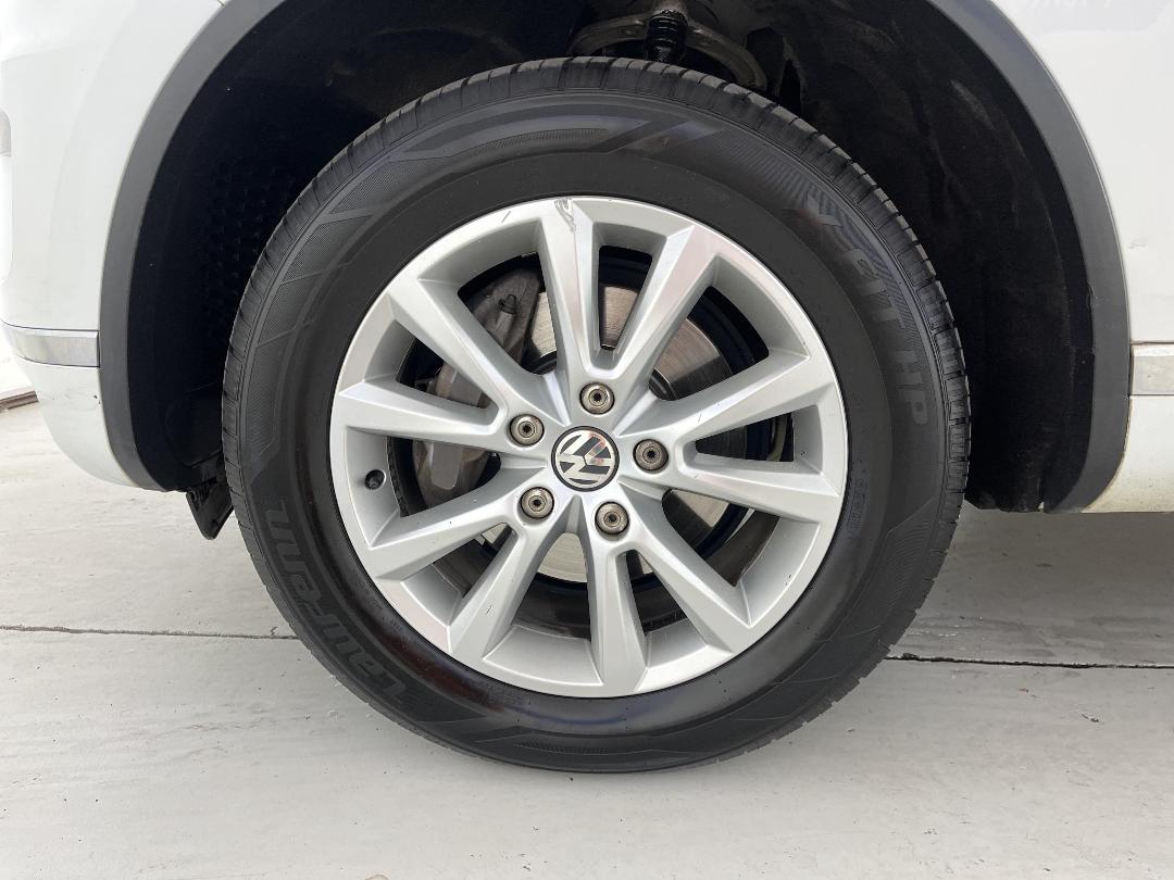 Photo '10' of Volkswagen Touareg