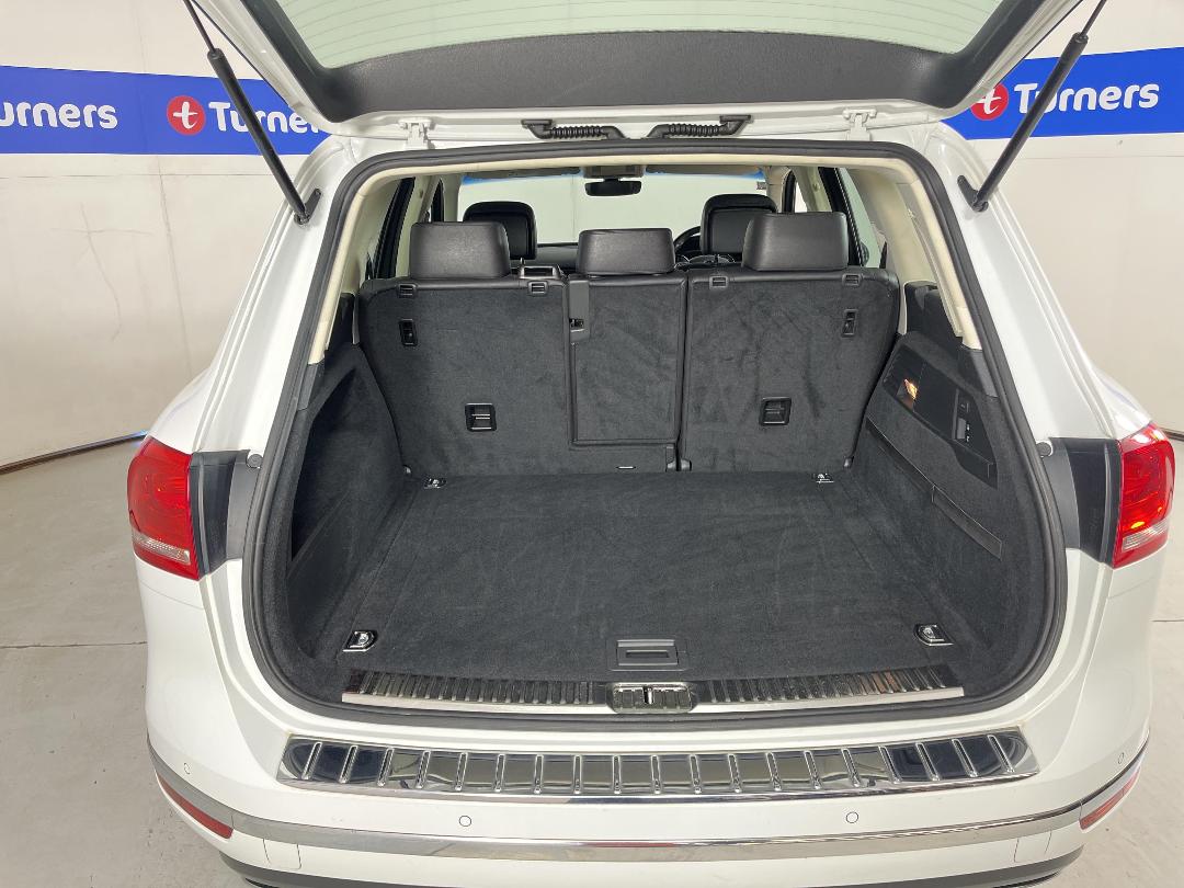 Photo '14' of Volkswagen Touareg