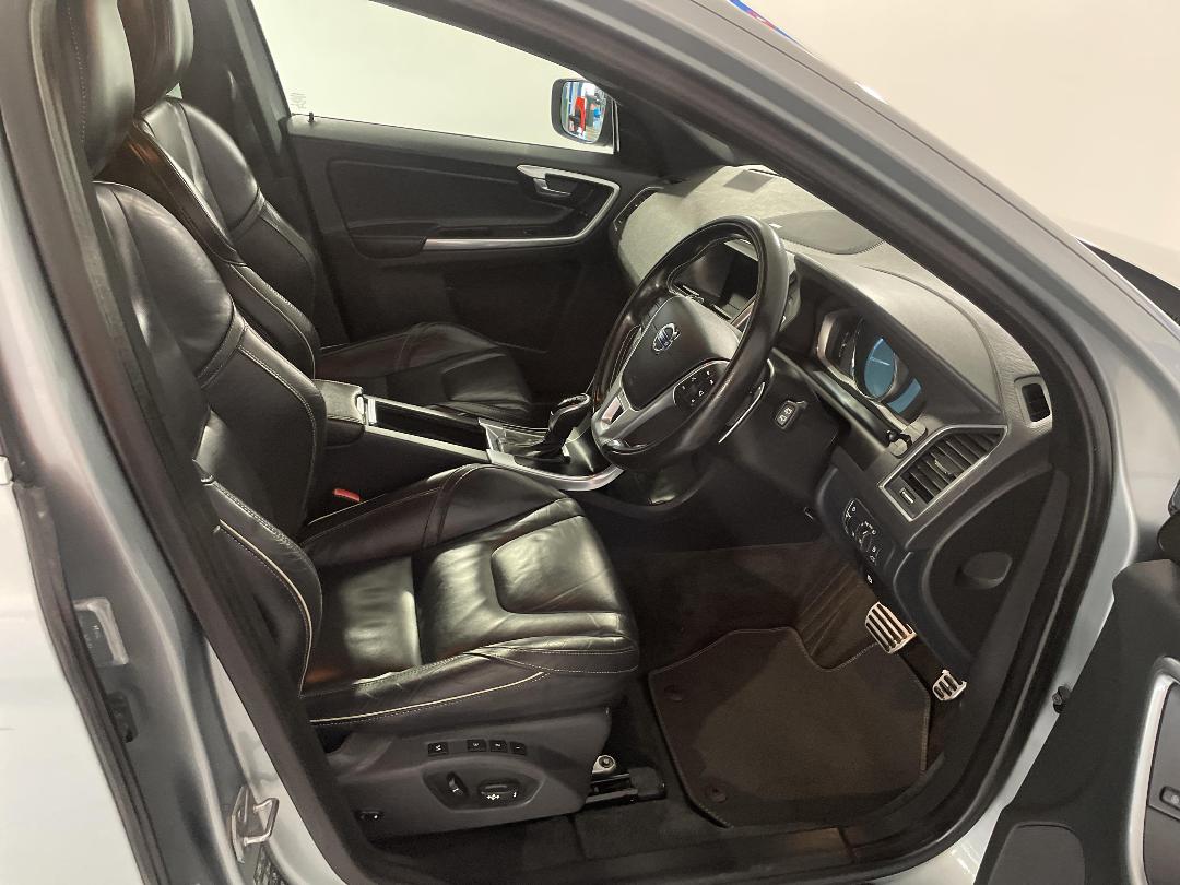 Photo '16' of Volvo XC60 Photo '16' of Volvo XC60