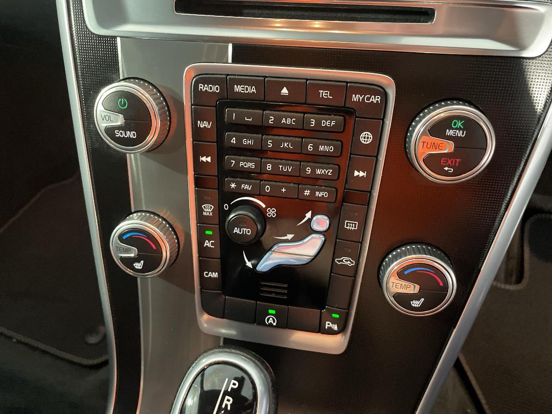 Photo '32' of Volvo XC60 Photo '32' of Volvo XC60