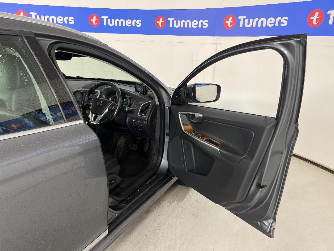 Photo '15' of Volvo XC60 Photo '15' of Volvo XC60