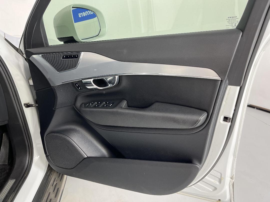 Photo '15' of Volvo XC90