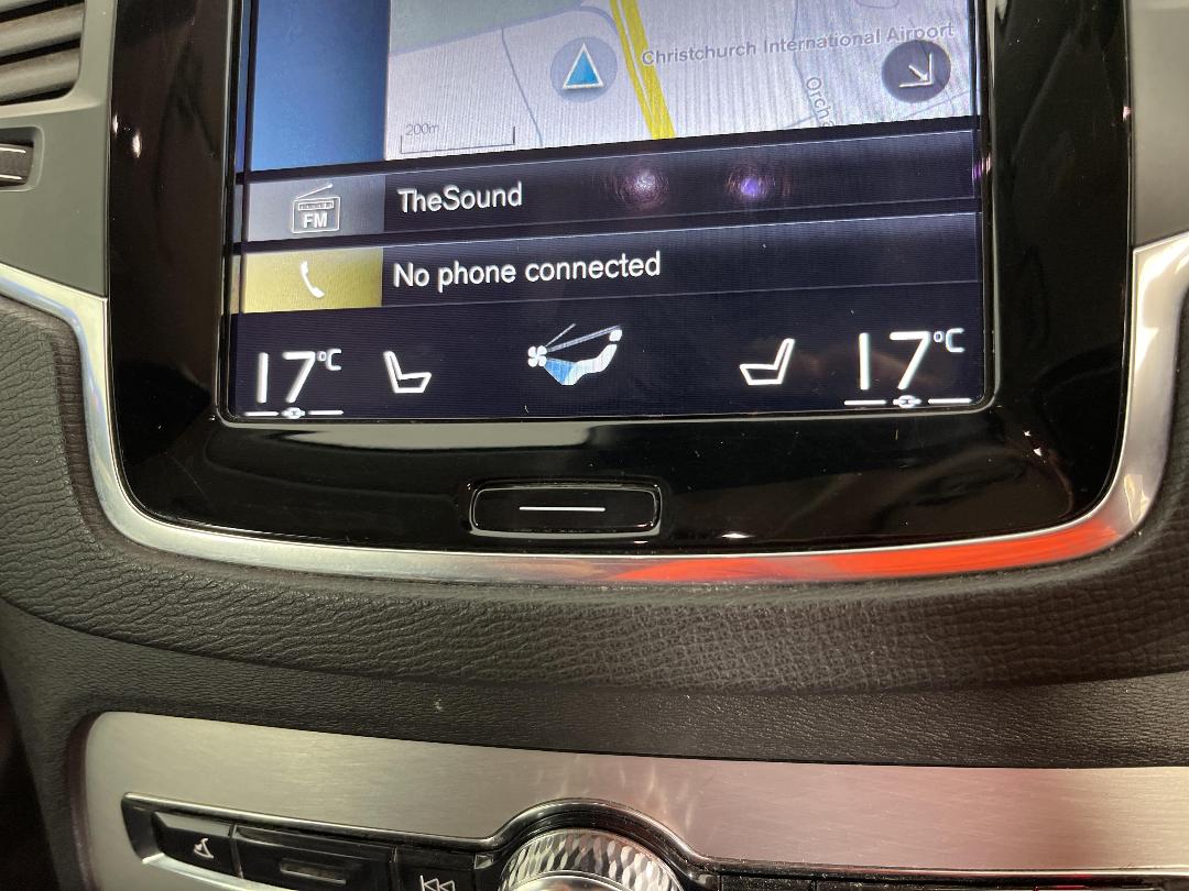 Photo '28' of Volvo XC90