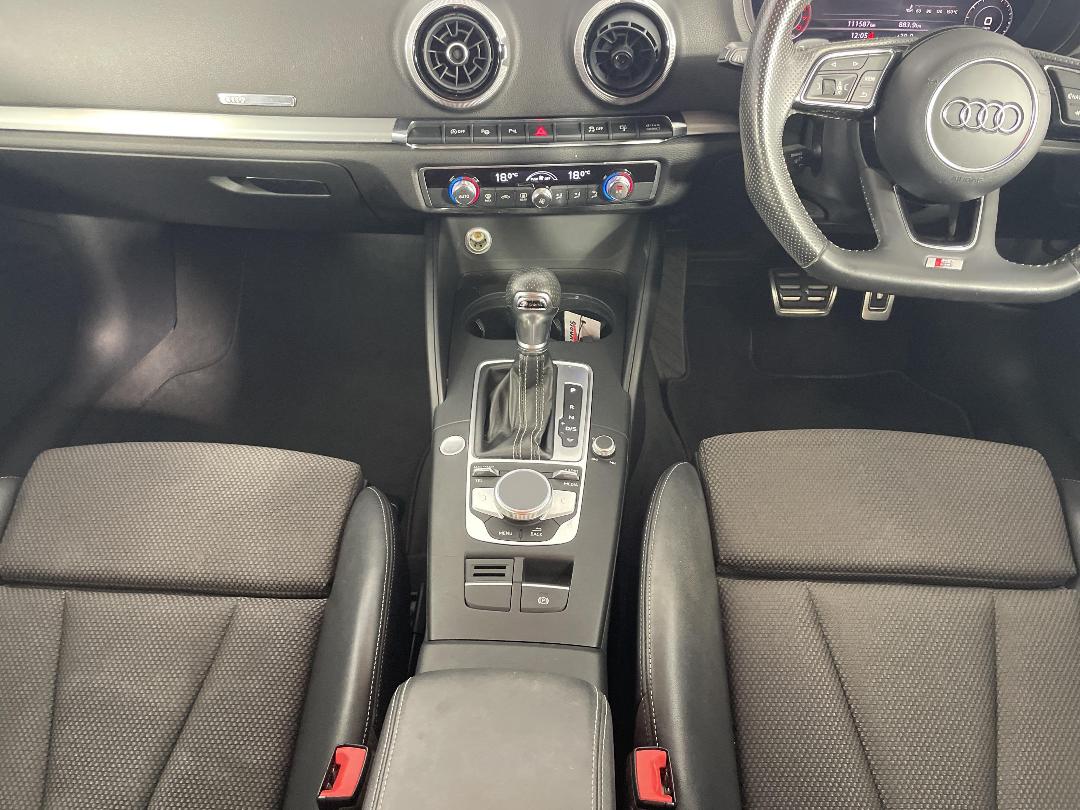 Photo '18' of Audi A3