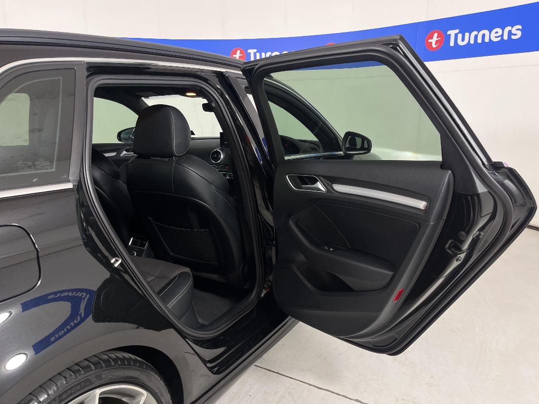 Photo '19' of Audi A3