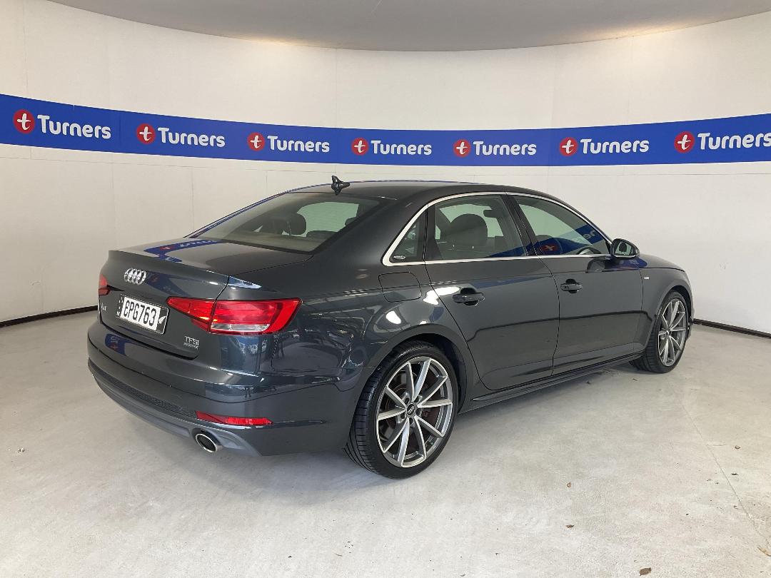 Photo '7' of Audi A4