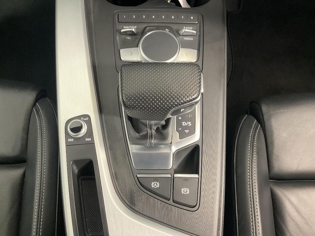 Photo '18' of Audi A4