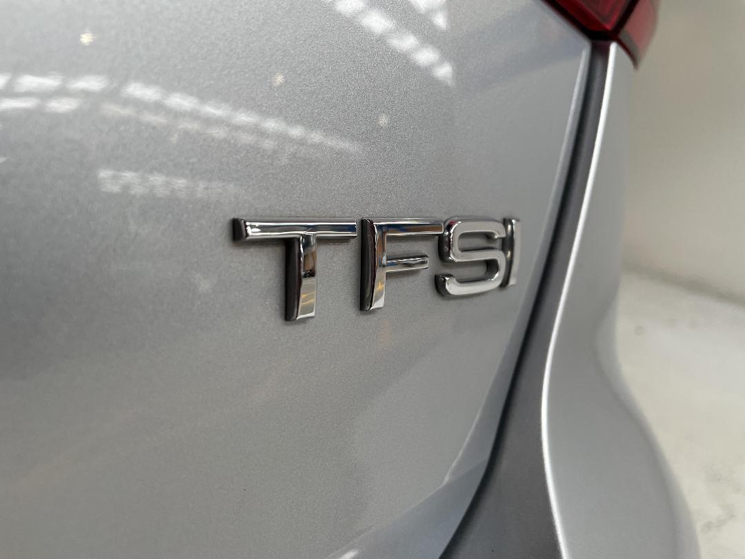 Photo '37' of Audi A4