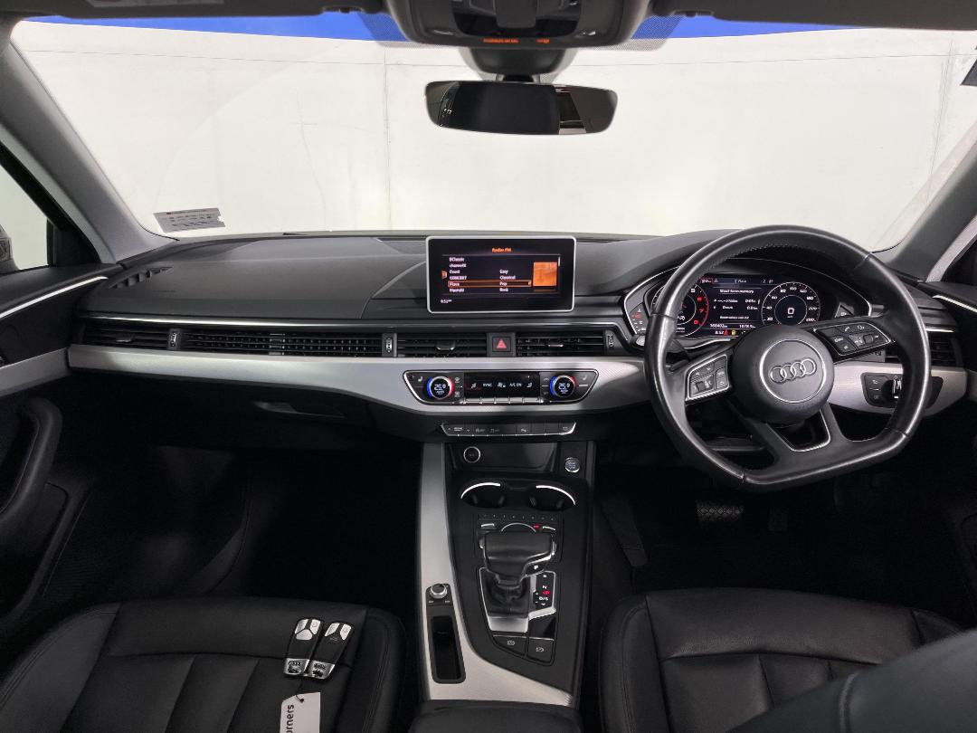 Photo '17' of Audi A4