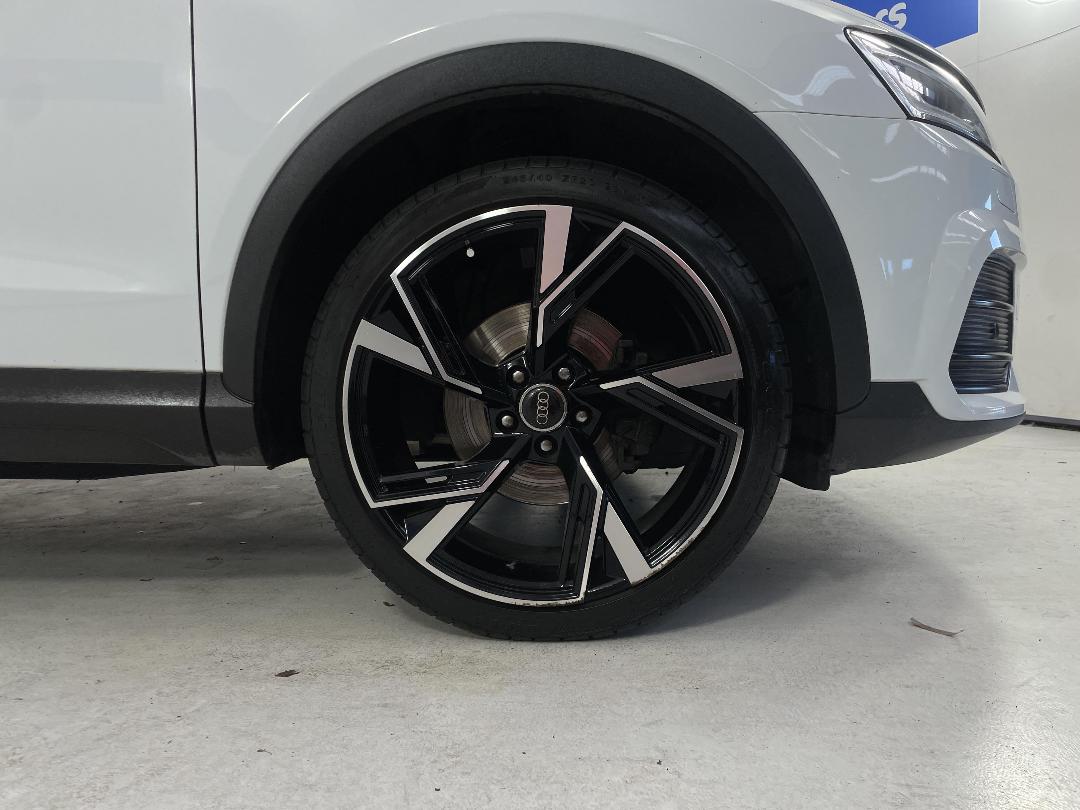 Photo '9' of Audi Q3