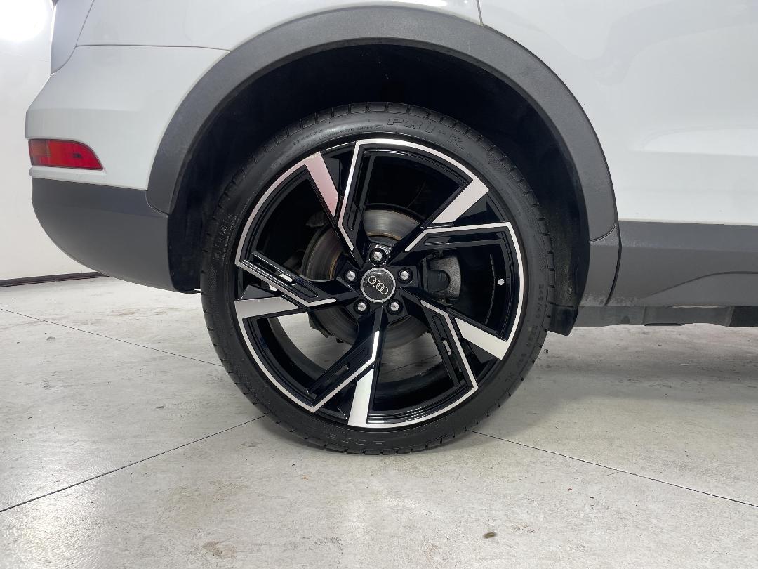 Photo '12' of Audi Q3