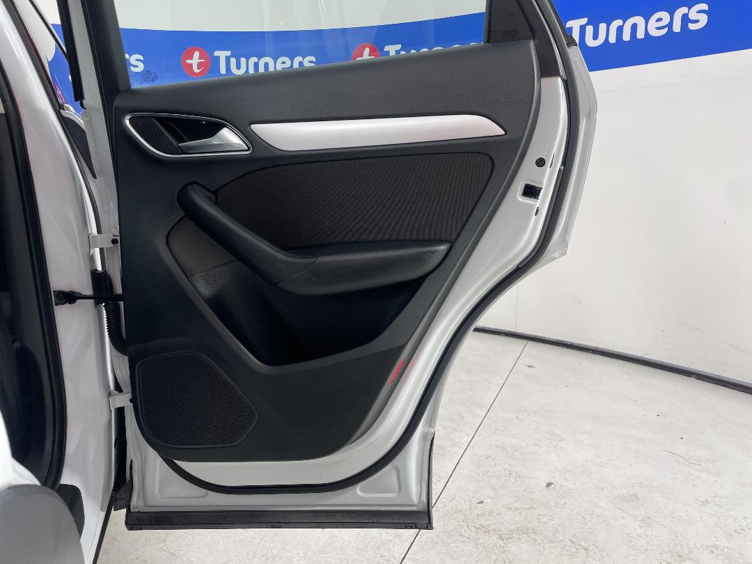 Photo '19' of Audi Q3