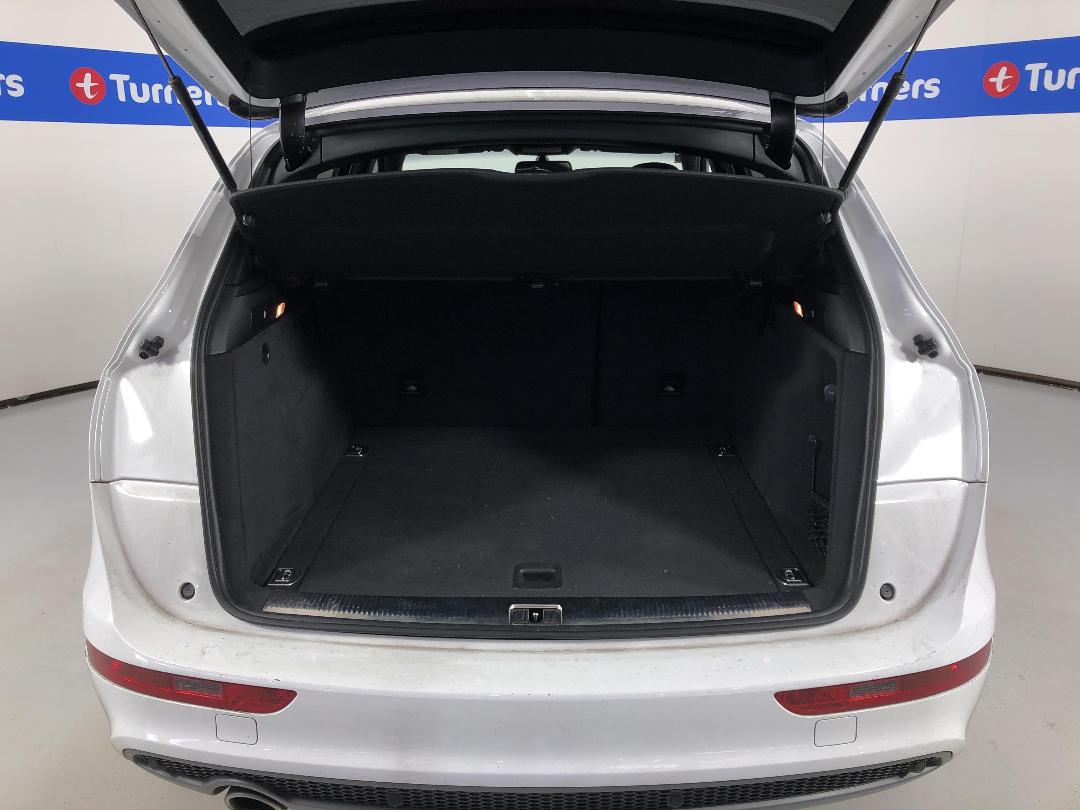 Photo '14' of Audi Q5 Photo '14' of Audi Q5