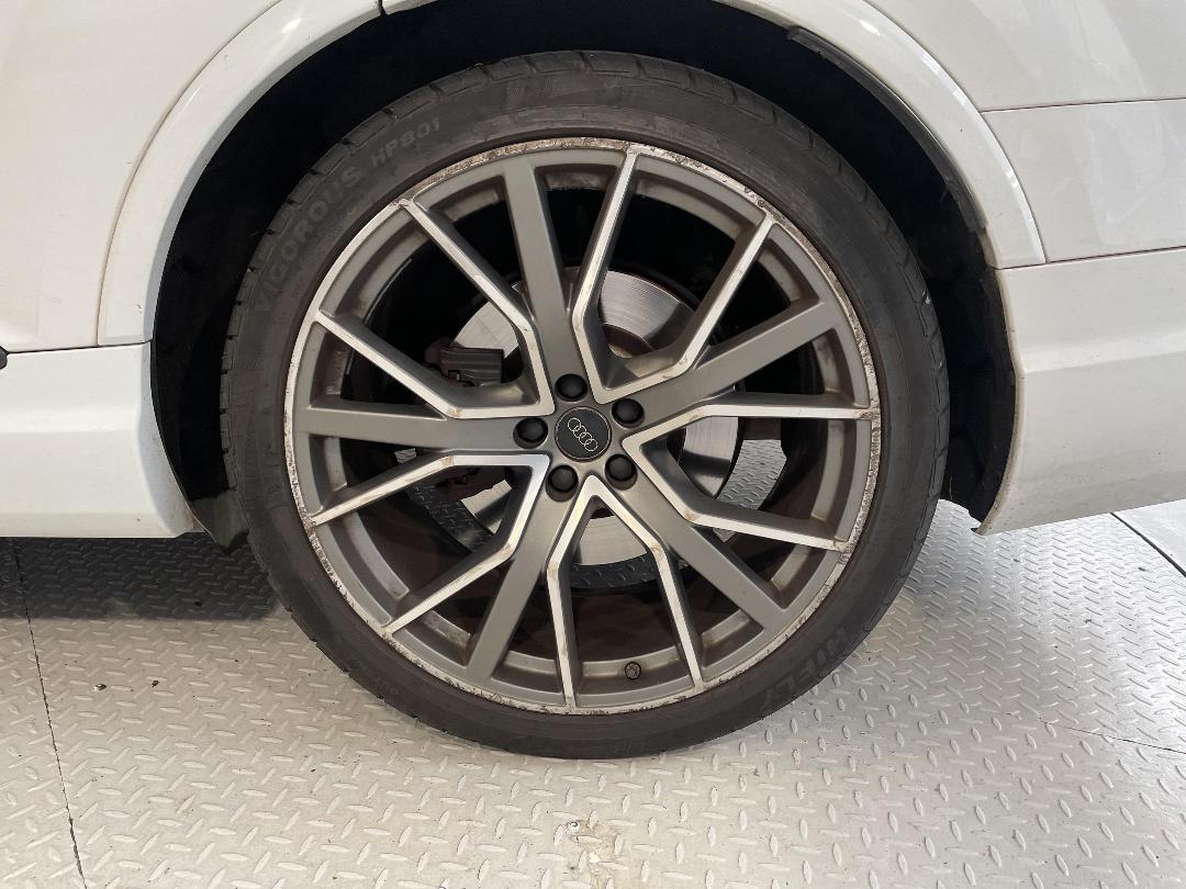 Photo '11' of Audi Q7 Photo '11' of Audi Q7