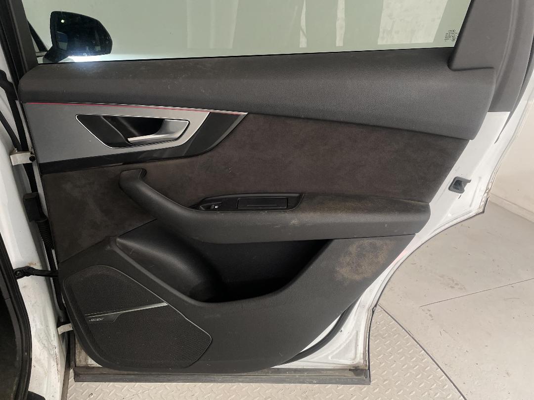 Photo '19' of Audi Q7 Photo '19' of Audi Q7