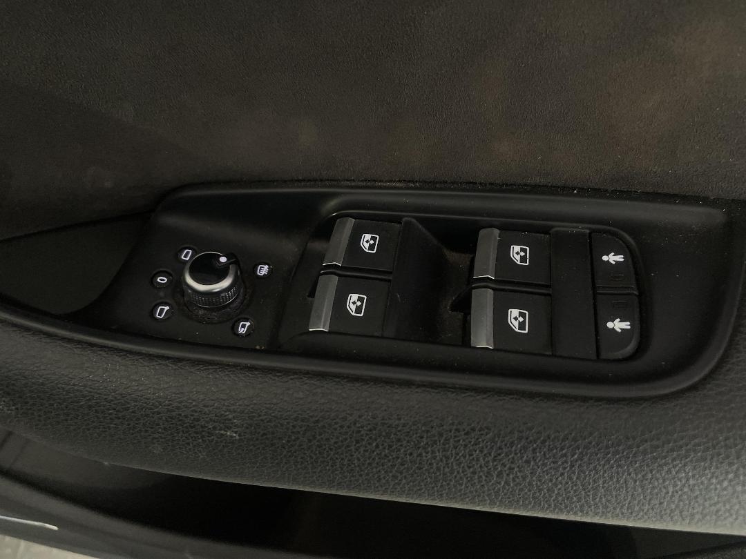 Photo '23' of Audi Q7 Photo '23' of Audi Q7