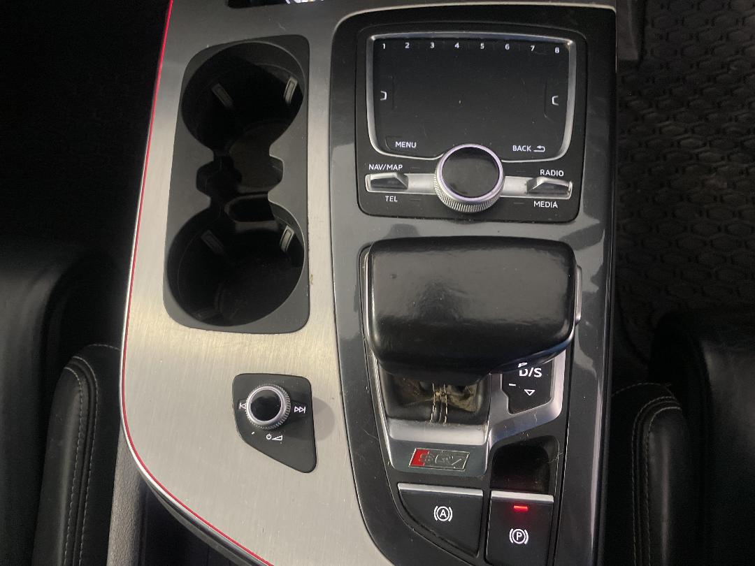 Photo '29' of Audi Q7 Photo '29' of Audi Q7