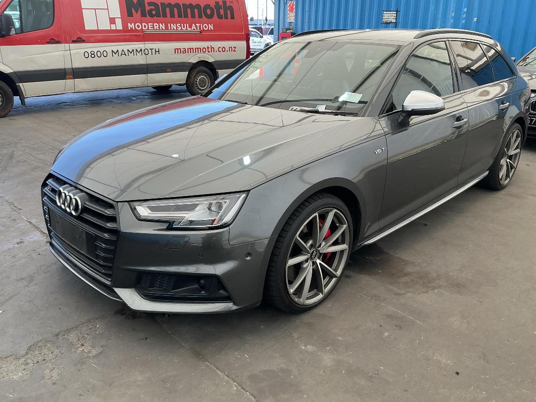 Photo '3' of Audi S4 S4 Avant 3.0 Tfsi Q Photo '3' of Audi S4 S4 Avant 3.0 Tfsi Q