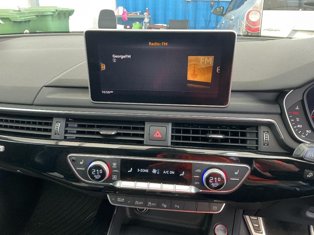 Photo '11' of Audi S4 S4 Avant 3.0 Tfsi Q Photo '11' of Audi S4 S4 Avant 3.0 Tfsi Q