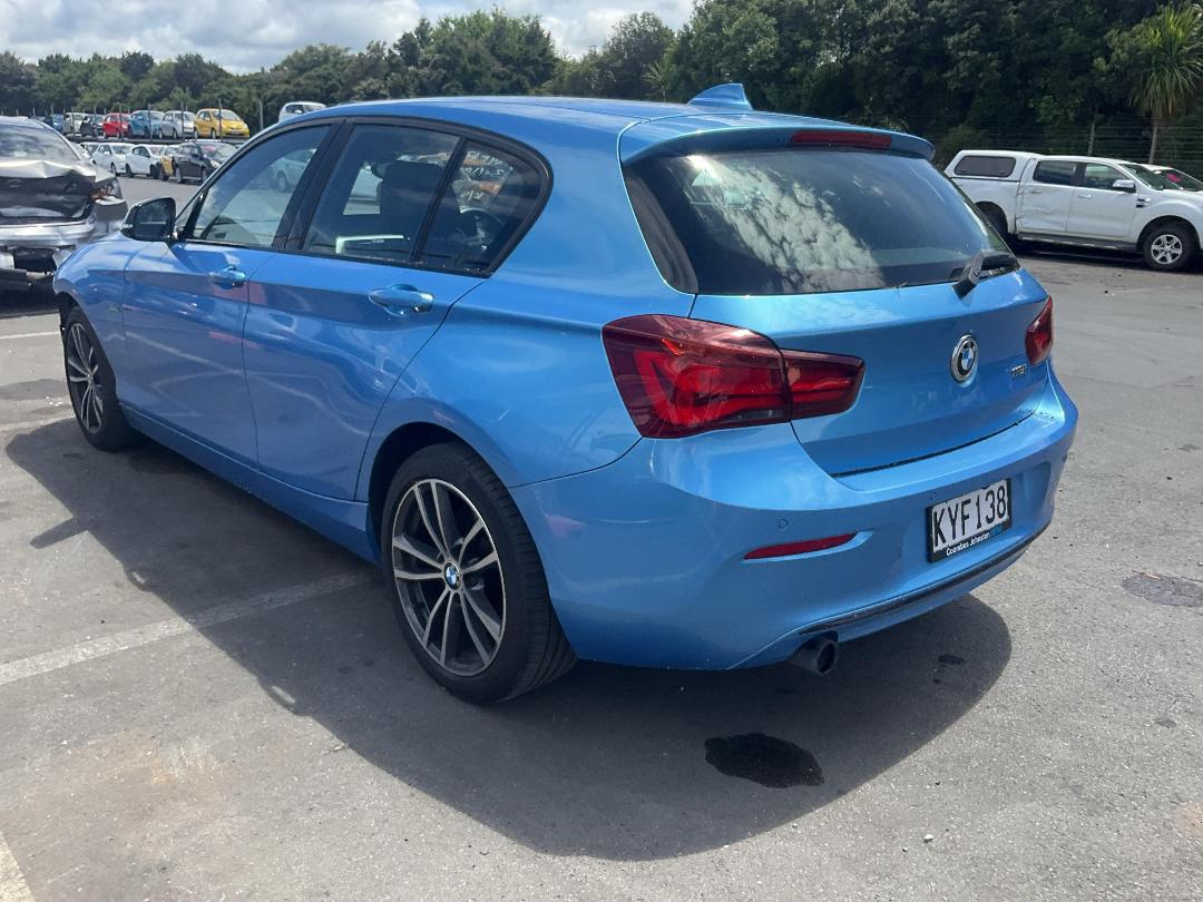 Photo '3' of BMW 1 Series 118I Photo '3' of BMW 1 Series 118I