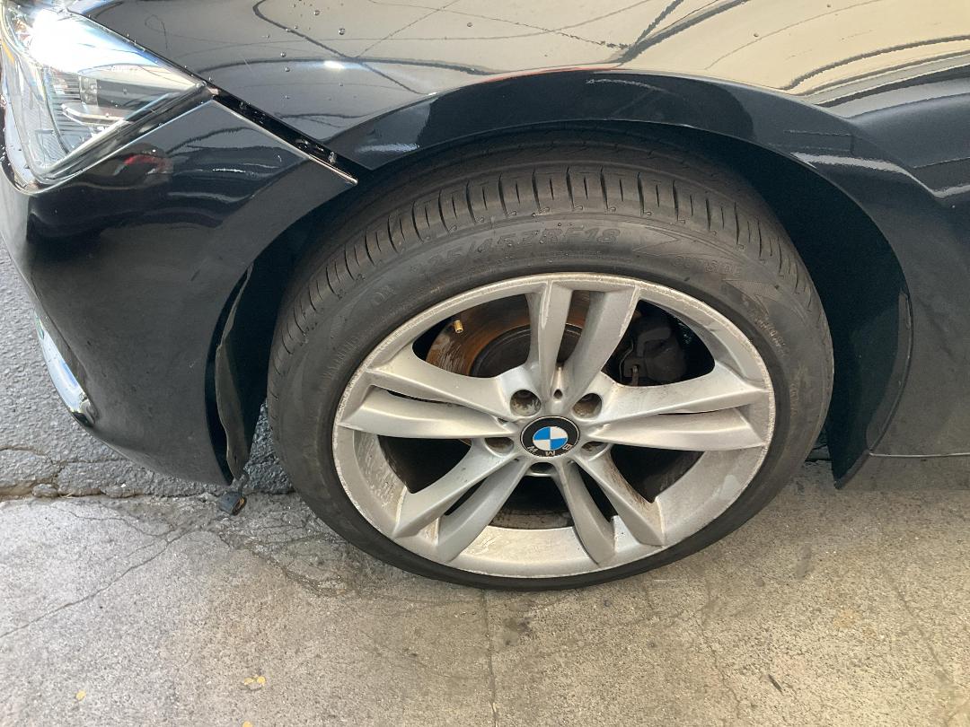 Photo '8' of BMW 3 Series 318I