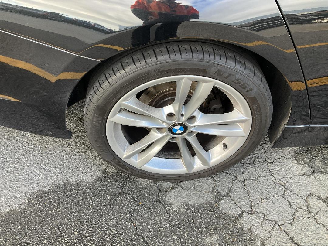 Photo '13' of BMW 3 Series 318I