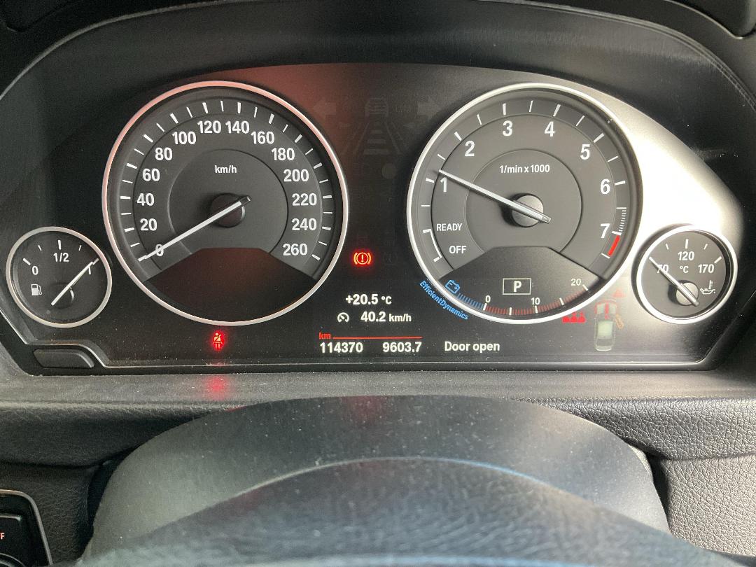 Photo '17' of BMW 3 Series 318I