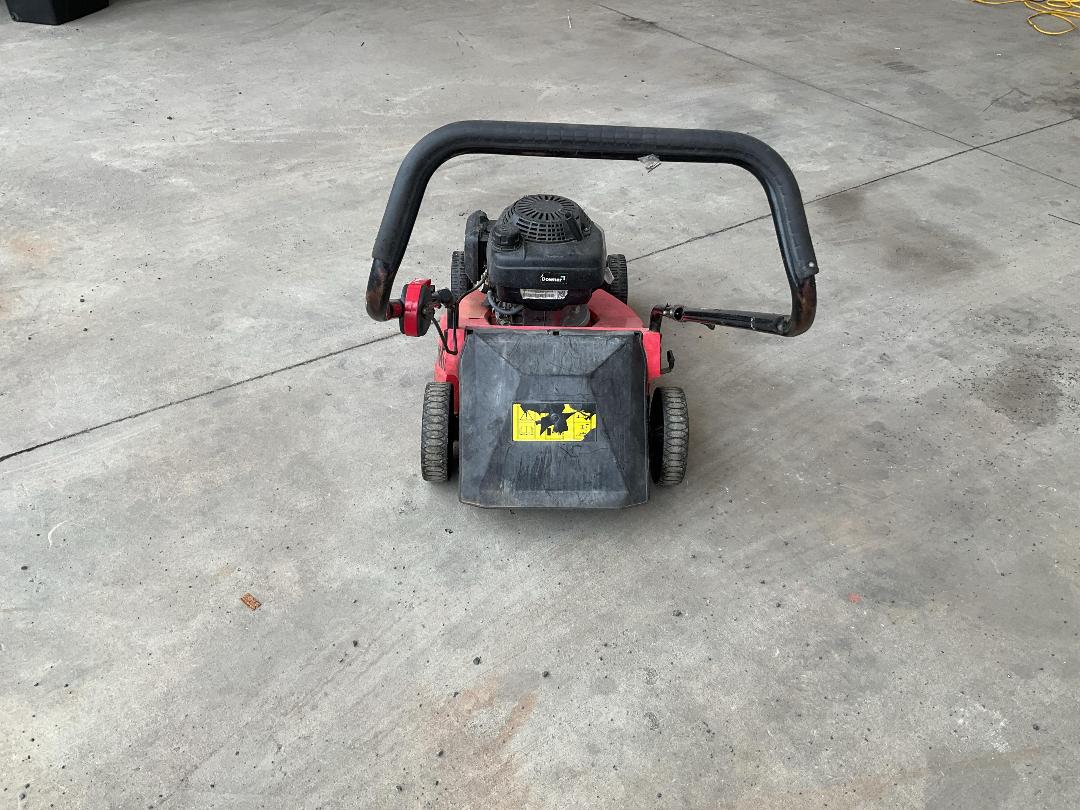 Photo '5' of Castel Garden Lawn Mower Lawnmower